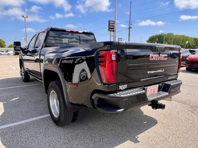 2024 GMC Sierra 3500 HD Vehicle Photo in EFFINGHAM, IL 62401-2832