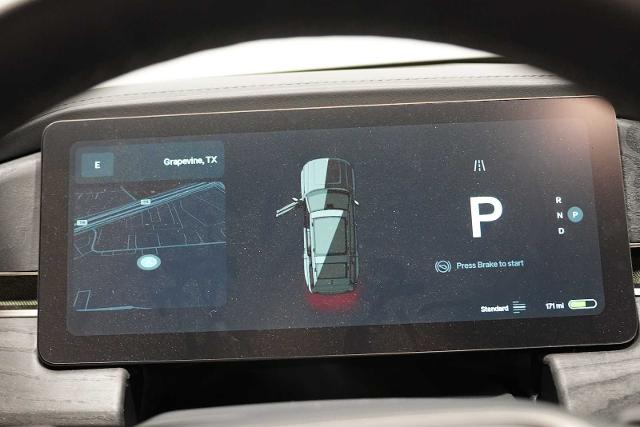2023 Rivian R1S Vehicle Photo in GRAPEVINE, TX 76051