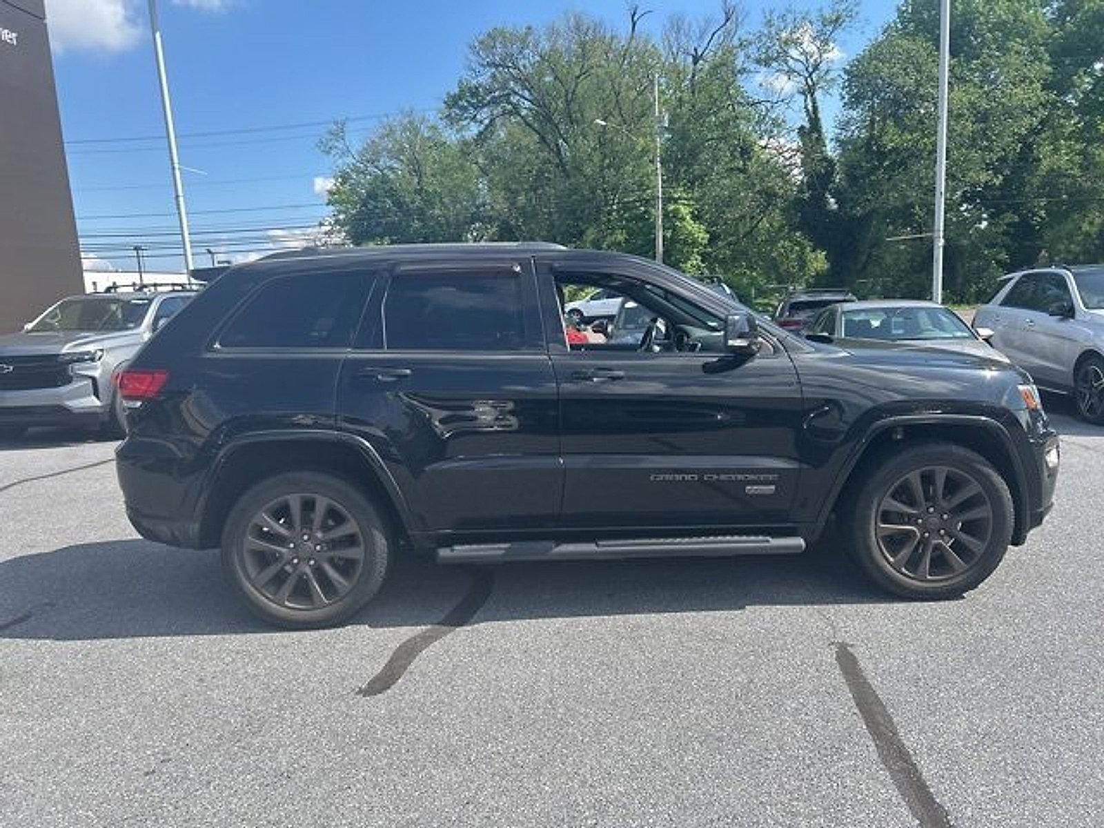 2017 Jeep Grand Cherokee Vehicle Photo in Harrisburg, PA 17111