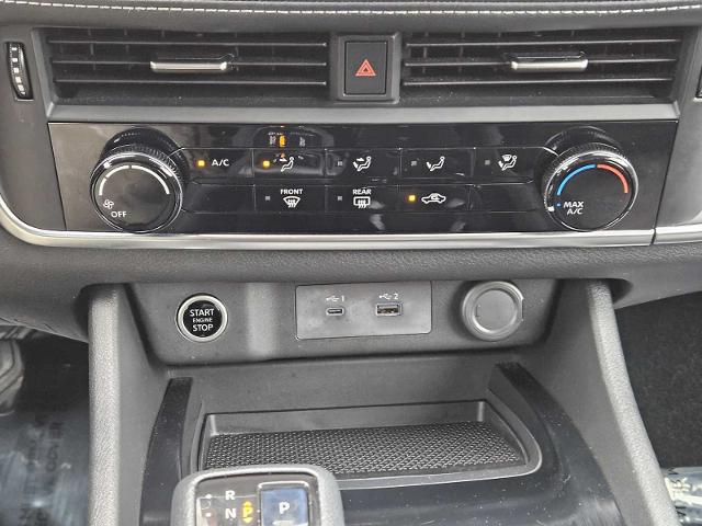 2021 Nissan Rogue Vehicle Photo in FORT WORTH, TX 76132