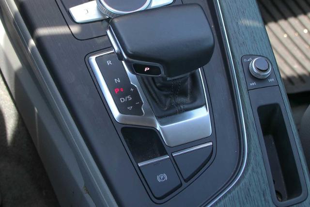 2018 Audi A4 Vehicle Photo in SUGAR LAND, TX 77478