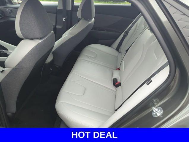 2024 Hyundai ELANTRA Vehicle Photo in Merrillville, IN 46410