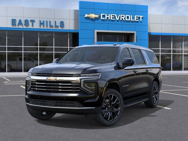 2025 Chevrolet Suburban Vehicle Photo in Roslyn, NY 11576