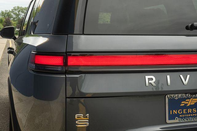 2022 Rivian R1S Vehicle Photo in DANBURY, CT 06810-5034