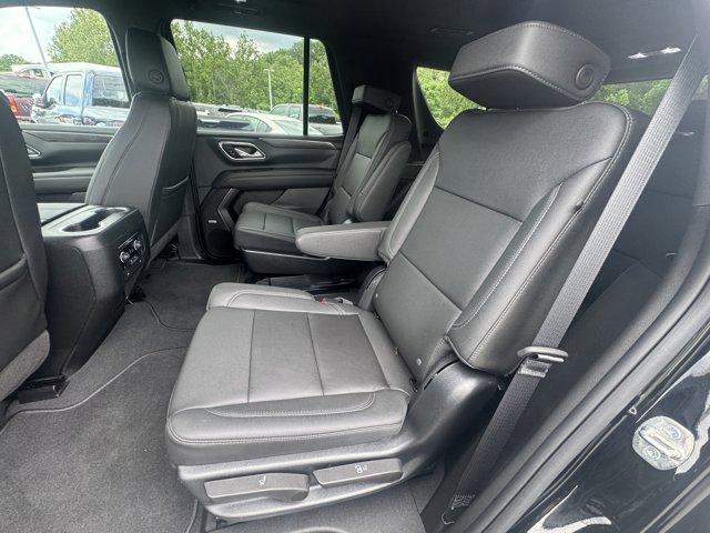 2023 Chevrolet Tahoe Vehicle Photo in LEOMINSTER, MA 01453-2952