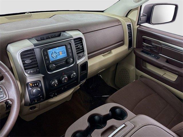 2019 Ram 1500 Classic Vehicle Photo in PUYALLUP, WA 98371-4149