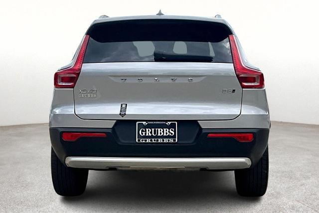 2025 Volvo XC40 Vehicle Photo in Houston, TX 77007