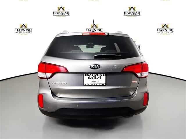 2015 Kia Sorento Vehicle Photo in Everett, WA 98204