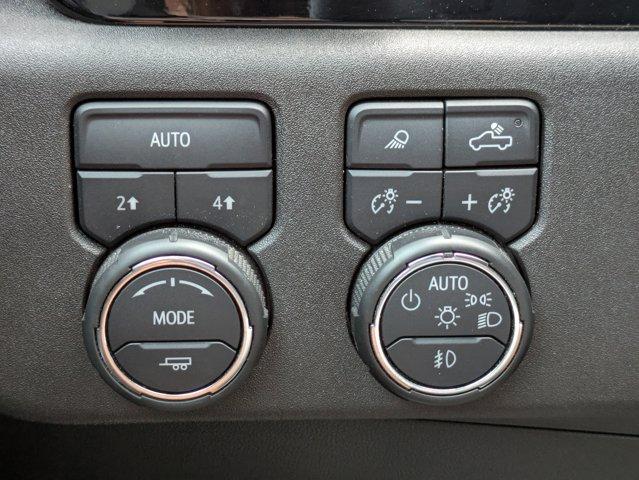 2023 Chevrolet Silverado 1500 Vehicle Photo in BRUNSWICK, GA 31525-1881
