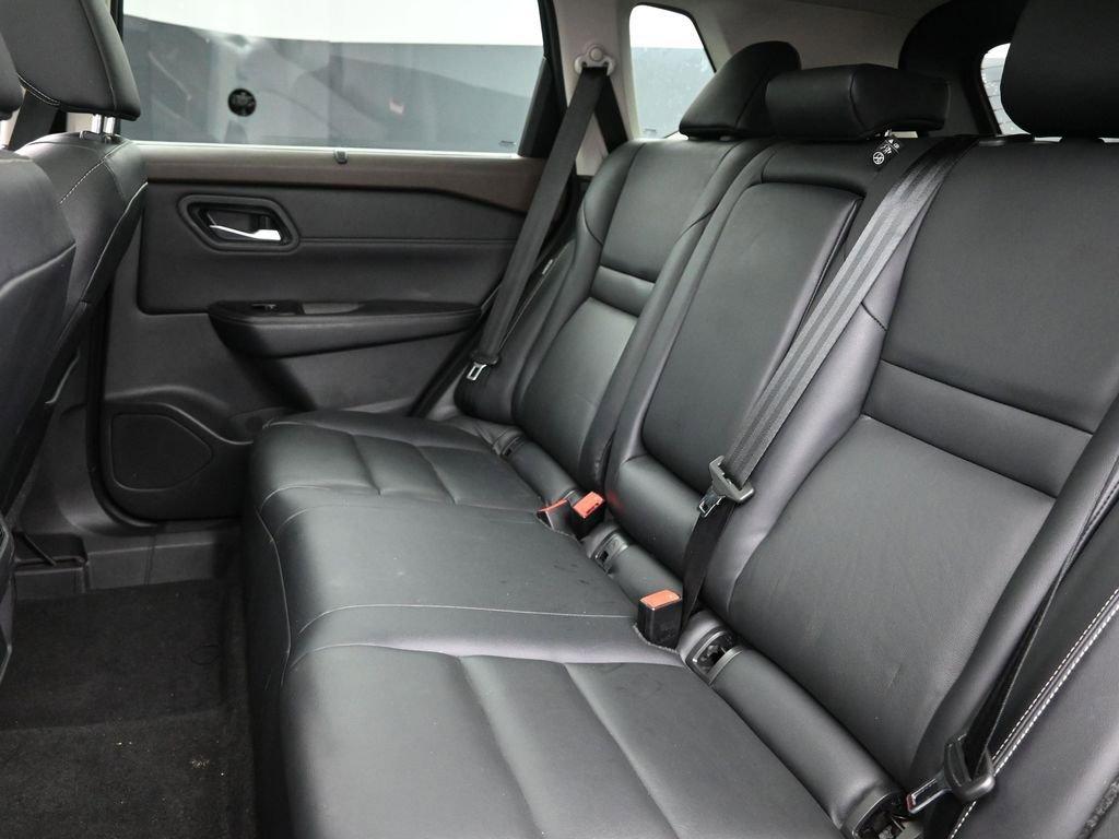 2023 Nissan Rogue Vehicle Photo in Marion, IA 52302