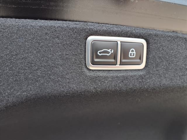 2025 Hyundai SONATA Hybrid Vehicle Photo in Peoria, IL 61615