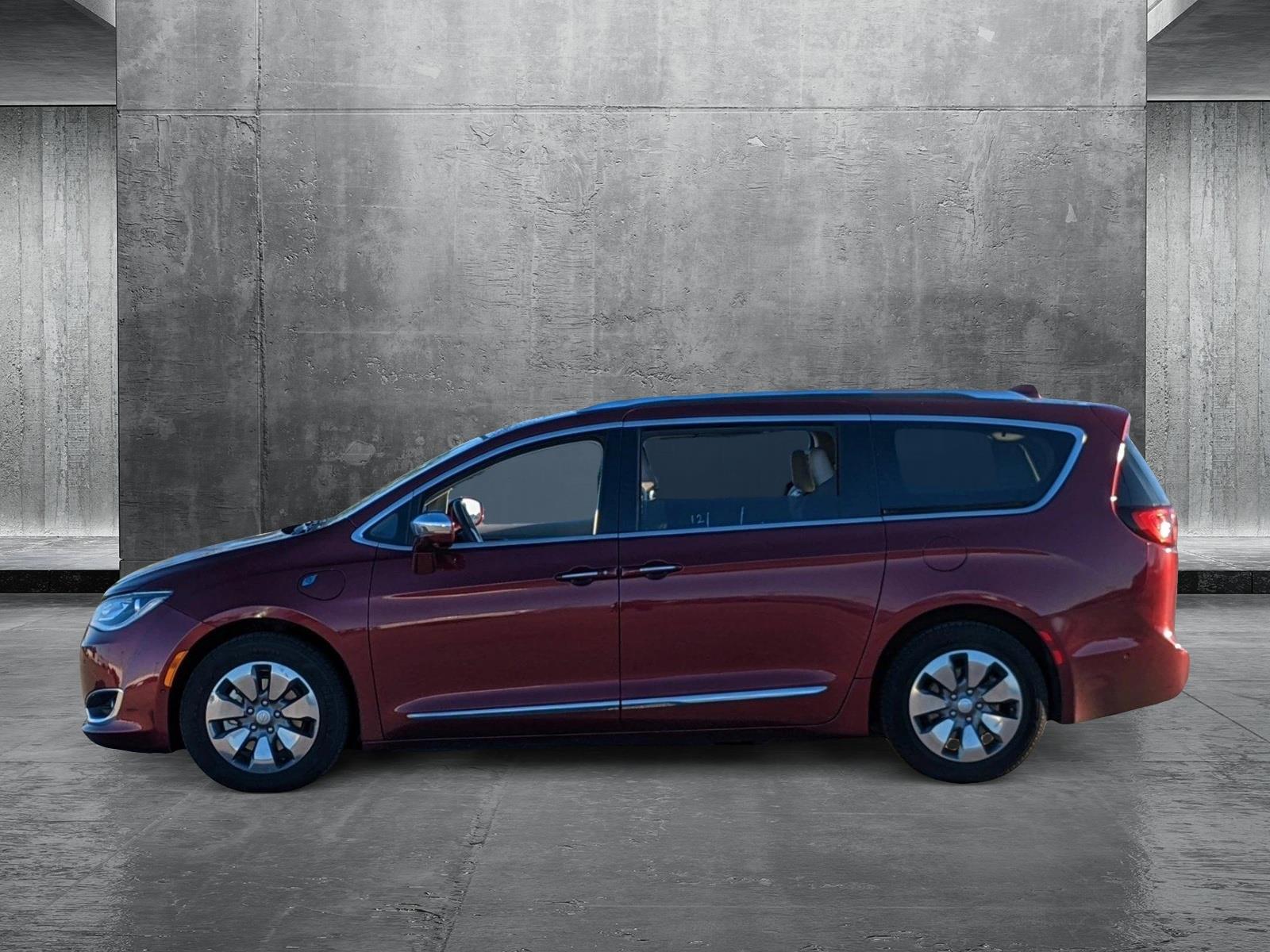 2017 Chrysler Pacifica Vehicle Photo in ORLANDO, FL 32808-7998