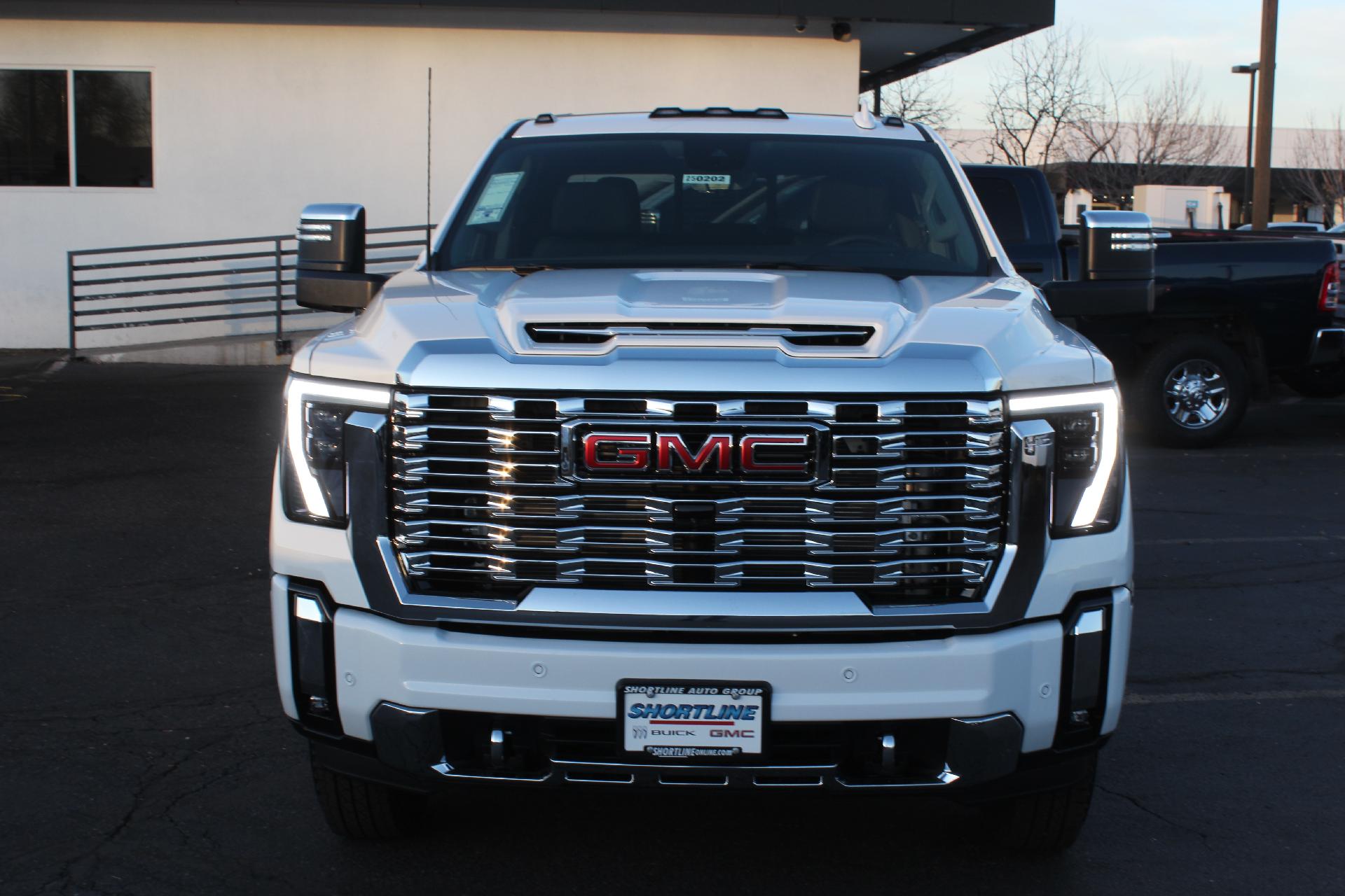 2025 GMC Sierra 3500 HD Vehicle Photo in AURORA, CO 80012-4011