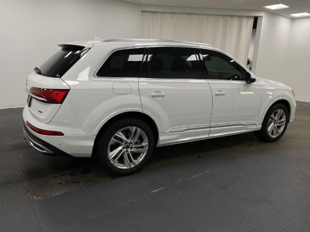 2024 Audi Q7 Vehicle Photo in Appleton, WI 54913