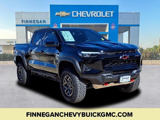 2024 Chevrolet Colorado Vehicle Photo in ROSENBERG, TX 77471-5675