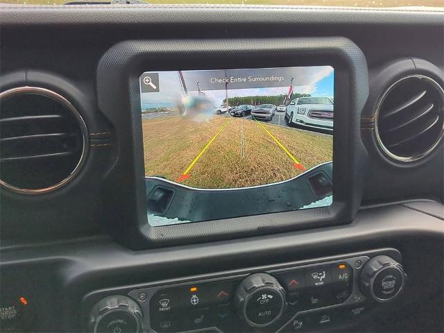 2022 Jeep Gladiator Vehicle Photo in ALBERTVILLE, AL 35950-0246