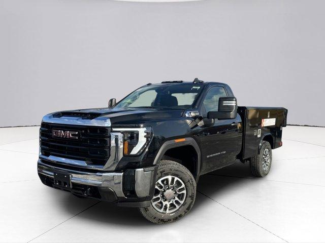 2025 GMC Sierra 3500 HD Vehicle Photo in LEOMINSTER, MA 01453-2952