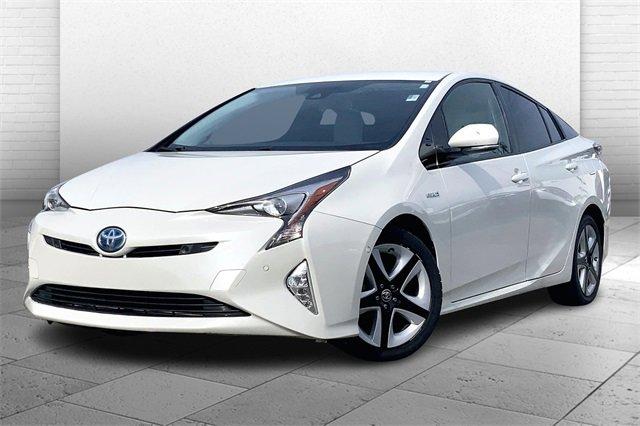 2017 Toyota Prius Vehicle Photo in INDEPENDENCE, MO 64055-1377