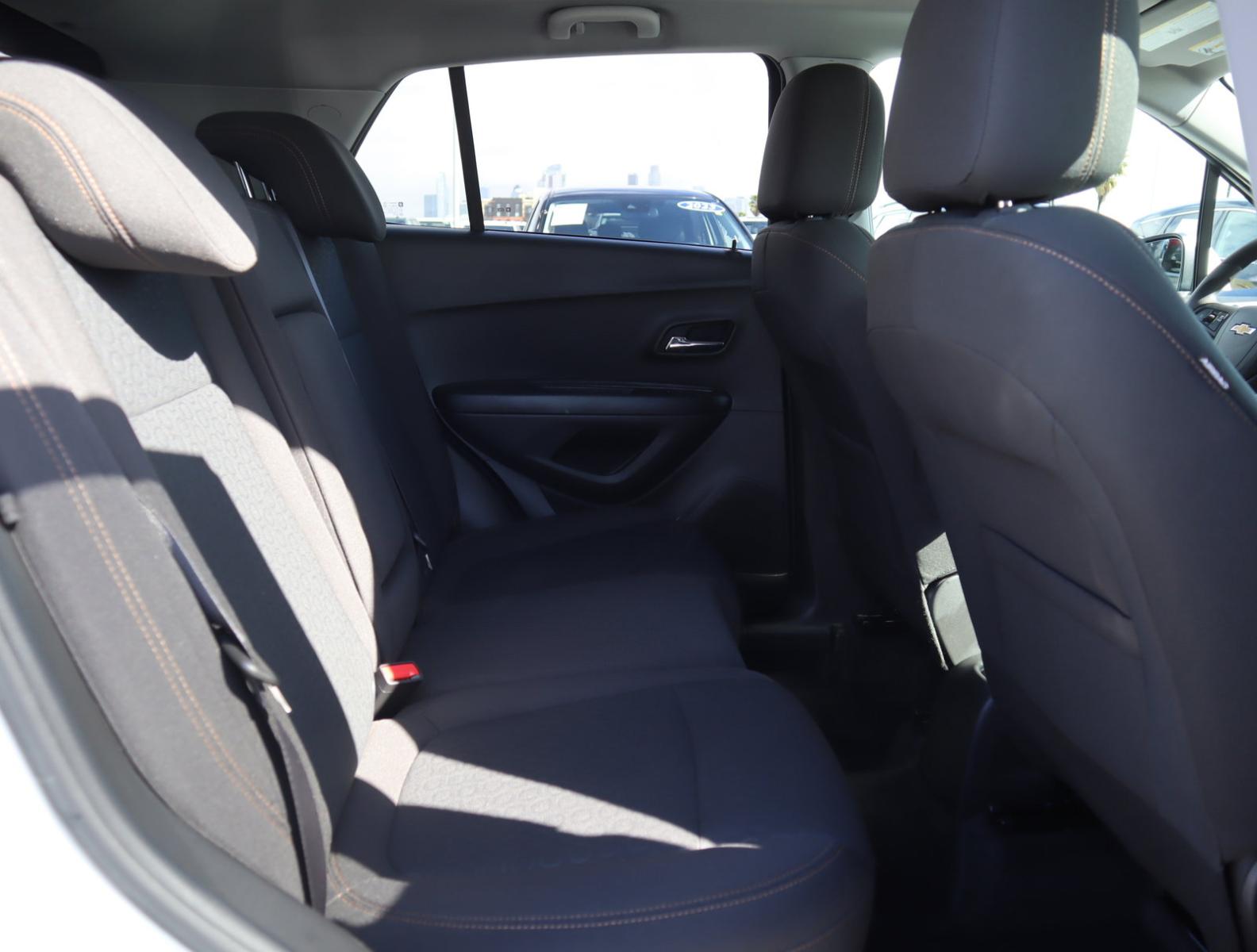 2022 Chevrolet Trax Vehicle Photo in LOS ANGELES, CA 90007-3794