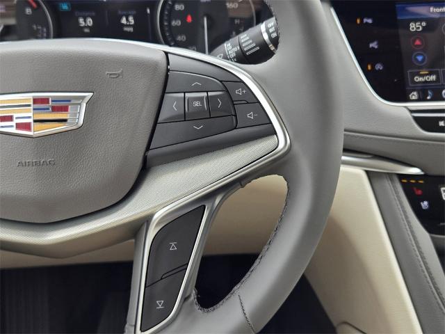 2025 Cadillac XT5 Vehicle Photo in Oklahoma City, OK 73114