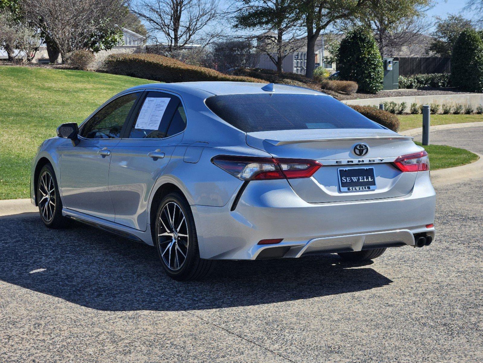 2022 Toyota Camry Vehicle Photo in FORT WORTH, TX 76132