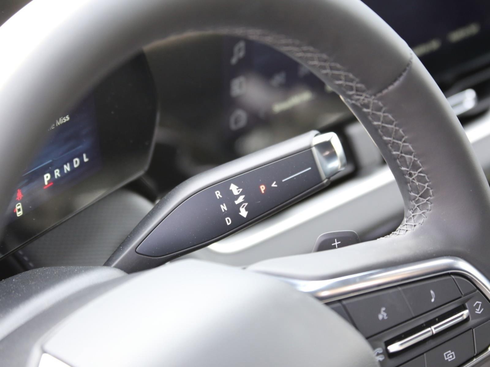 2025 Chevrolet Equinox Vehicle Photo in LOS ANGELES, CA 90007-3794