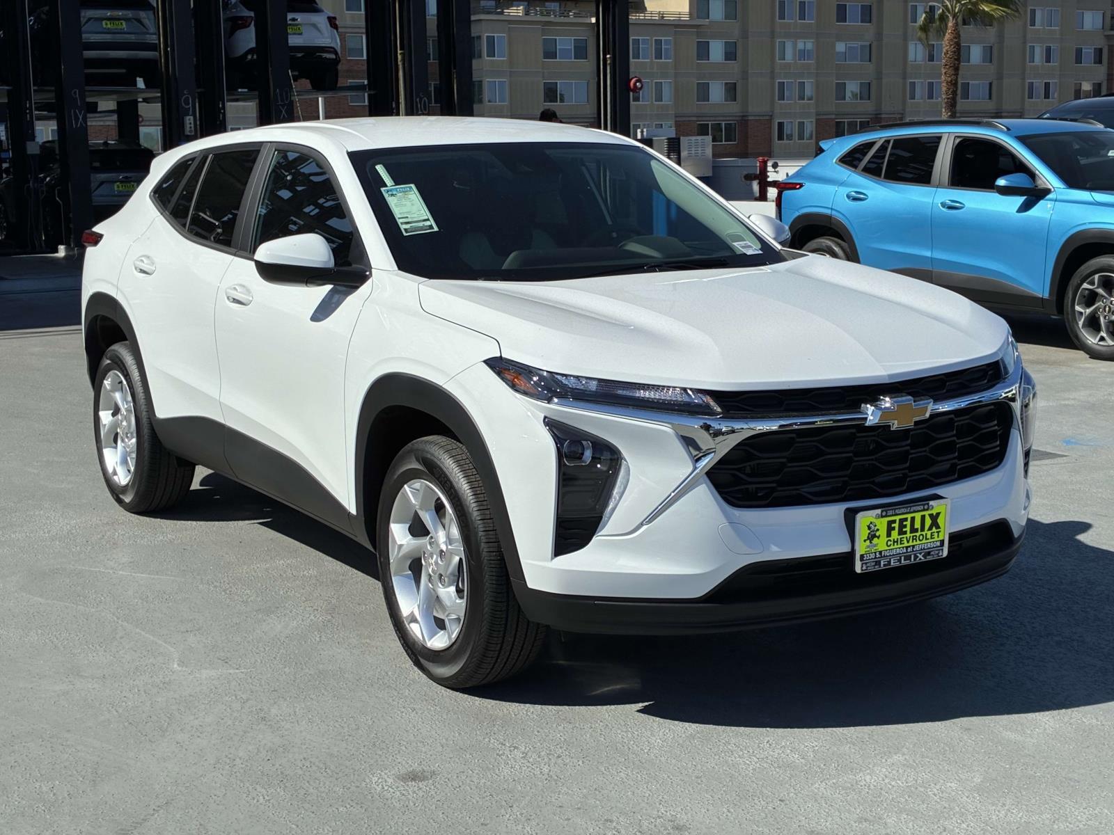 2025 Chevrolet Trax Vehicle Photo in LOS ANGELES, CA 90007-3794