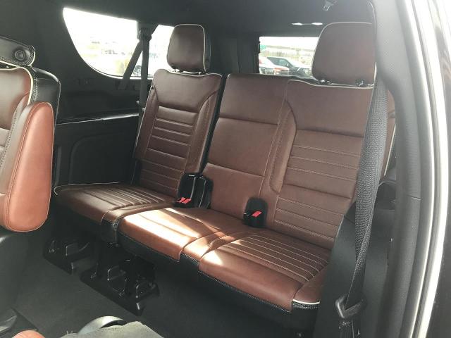 2023 GMC Yukon XL Vehicle Photo in GREEN BAY, WI 54303-3330
