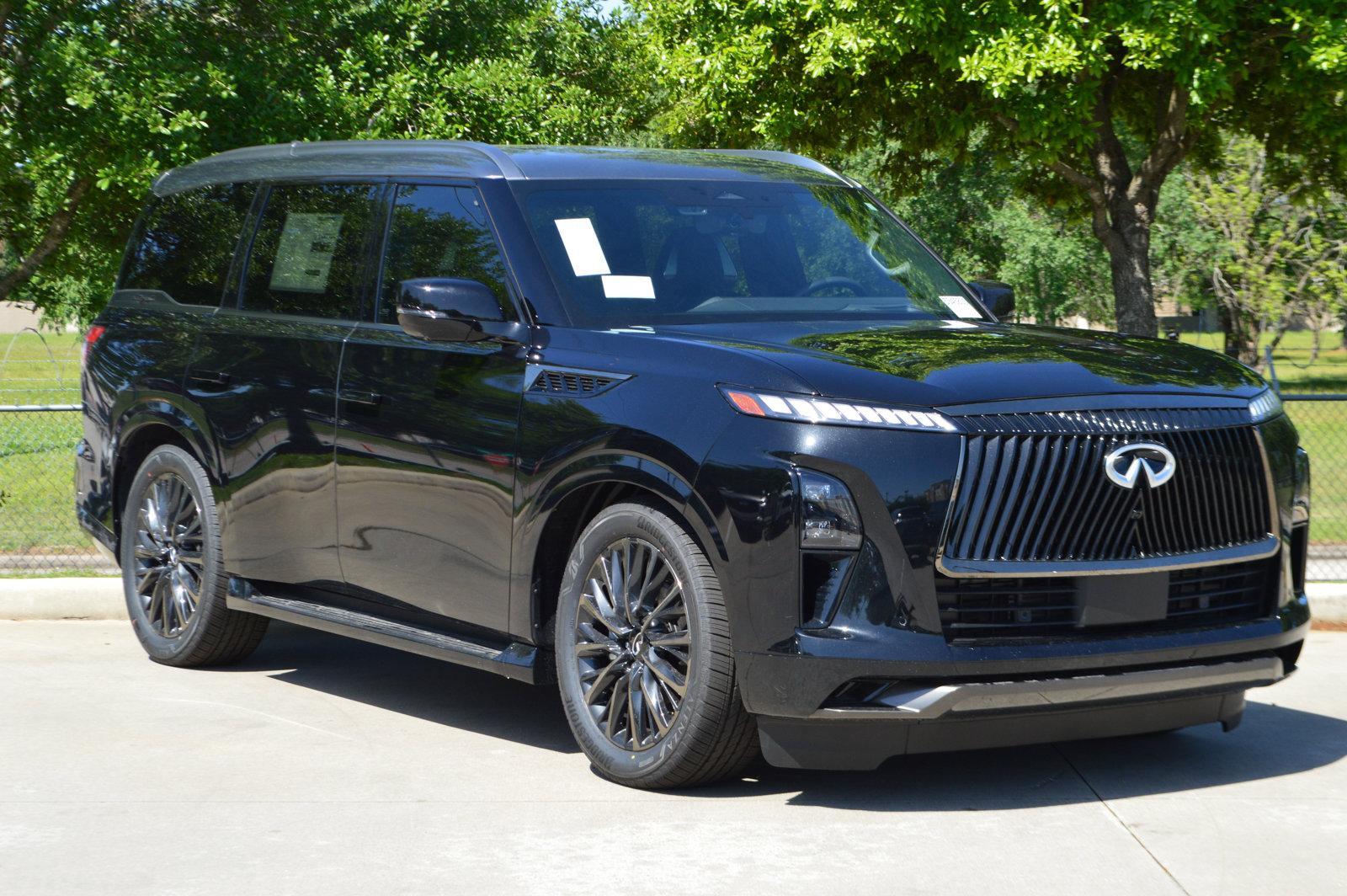 2025 INFINITI QX80 Vehicle Photo in Houston, TX 77090