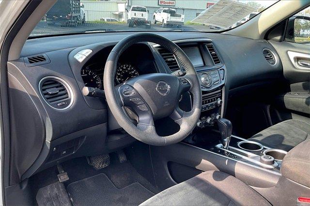 2015 Nissan Pathfinder Vehicle Photo in INDEPENDENCE, MO 64055-1314