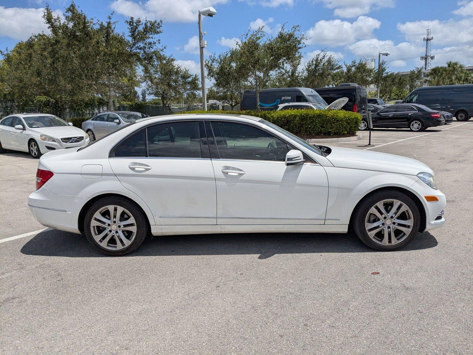 2014 Mercedes-Benz C-Class Vehicle Photo in Miami, FL 33169
