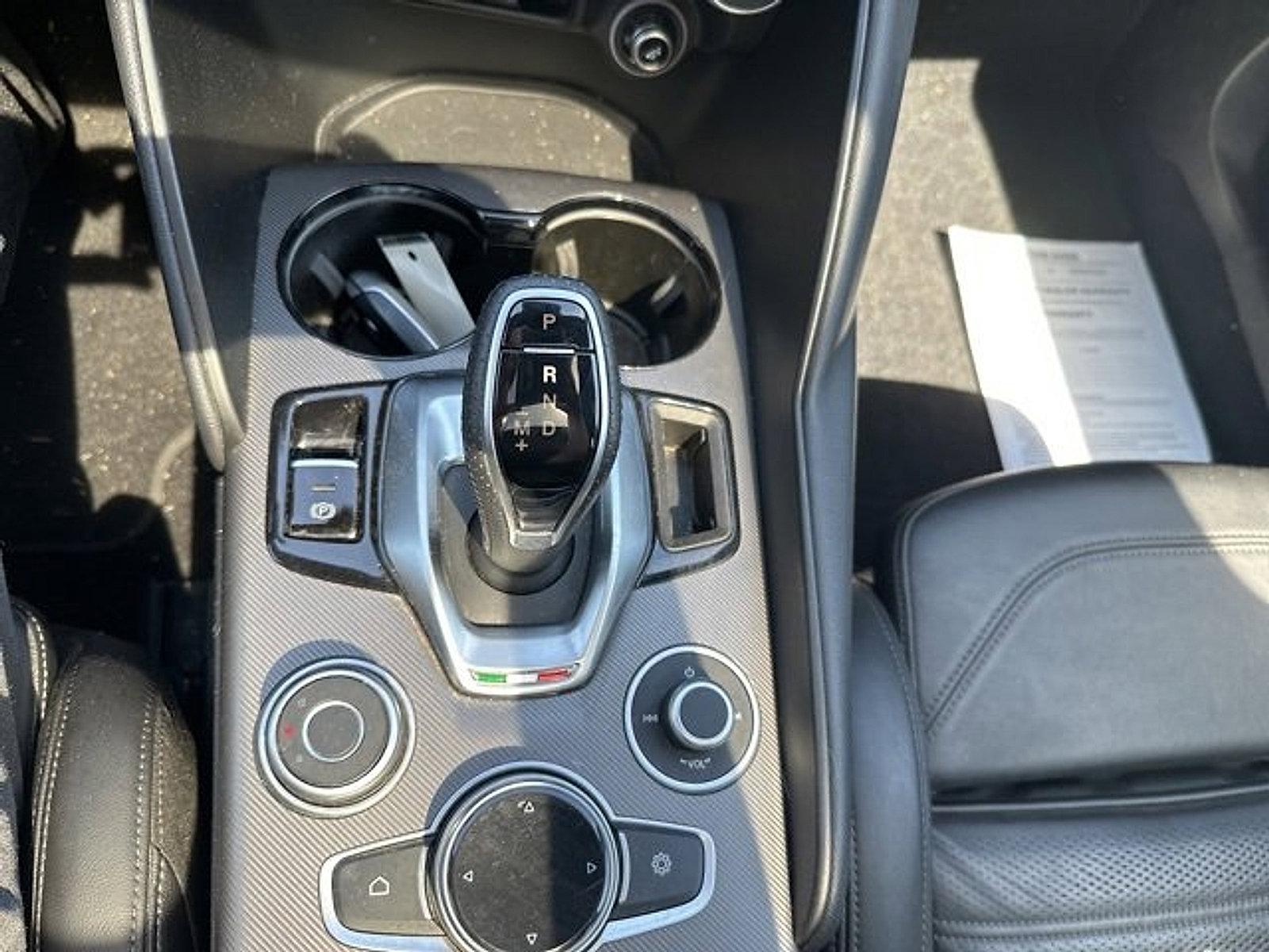 2021 Alfa Romeo Giulia Vehicle Photo in Willow Grove, PA 19090