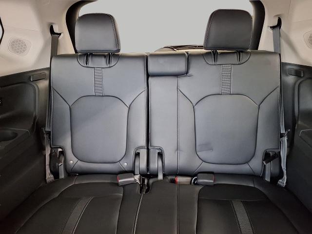 2025 Honda Pilot Vehicle Photo in Oshkosh, WI 54904