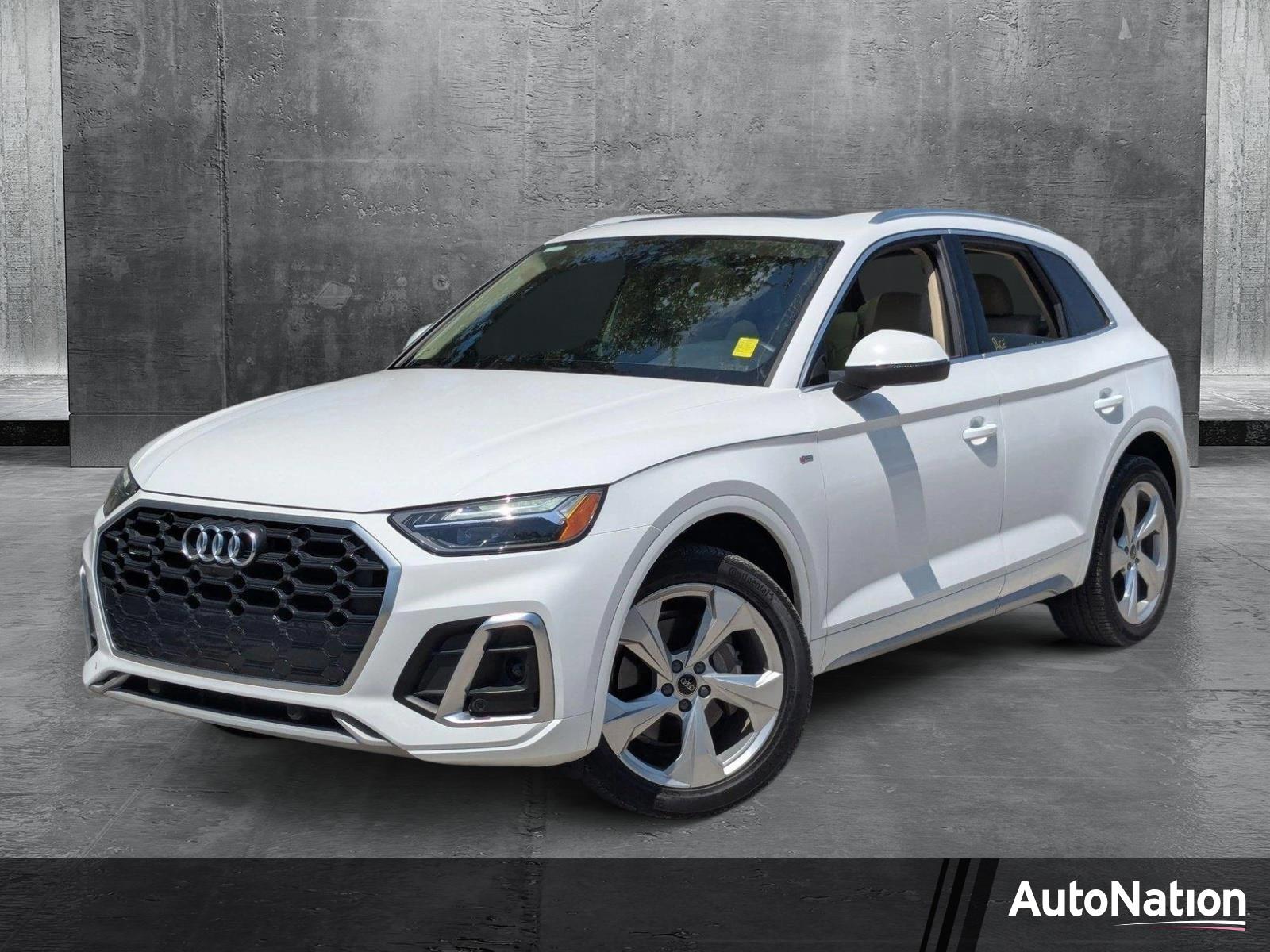 2022 Audi Q5 Vehicle Photo in Tampa, FL 33614