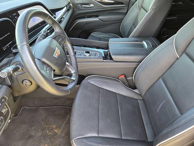 2022 Cadillac Escalade Vehicle Photo in DENTON, TX 76210-9321