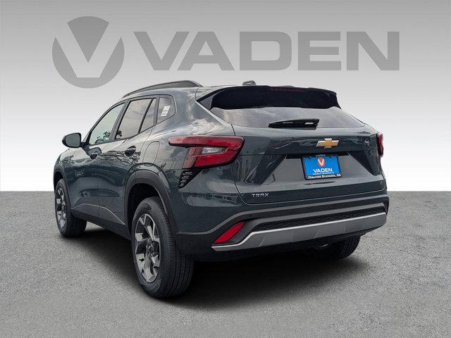 2025 Chevrolet Trax Vehicle Photo in BRUNSWICK, GA 31525-1881