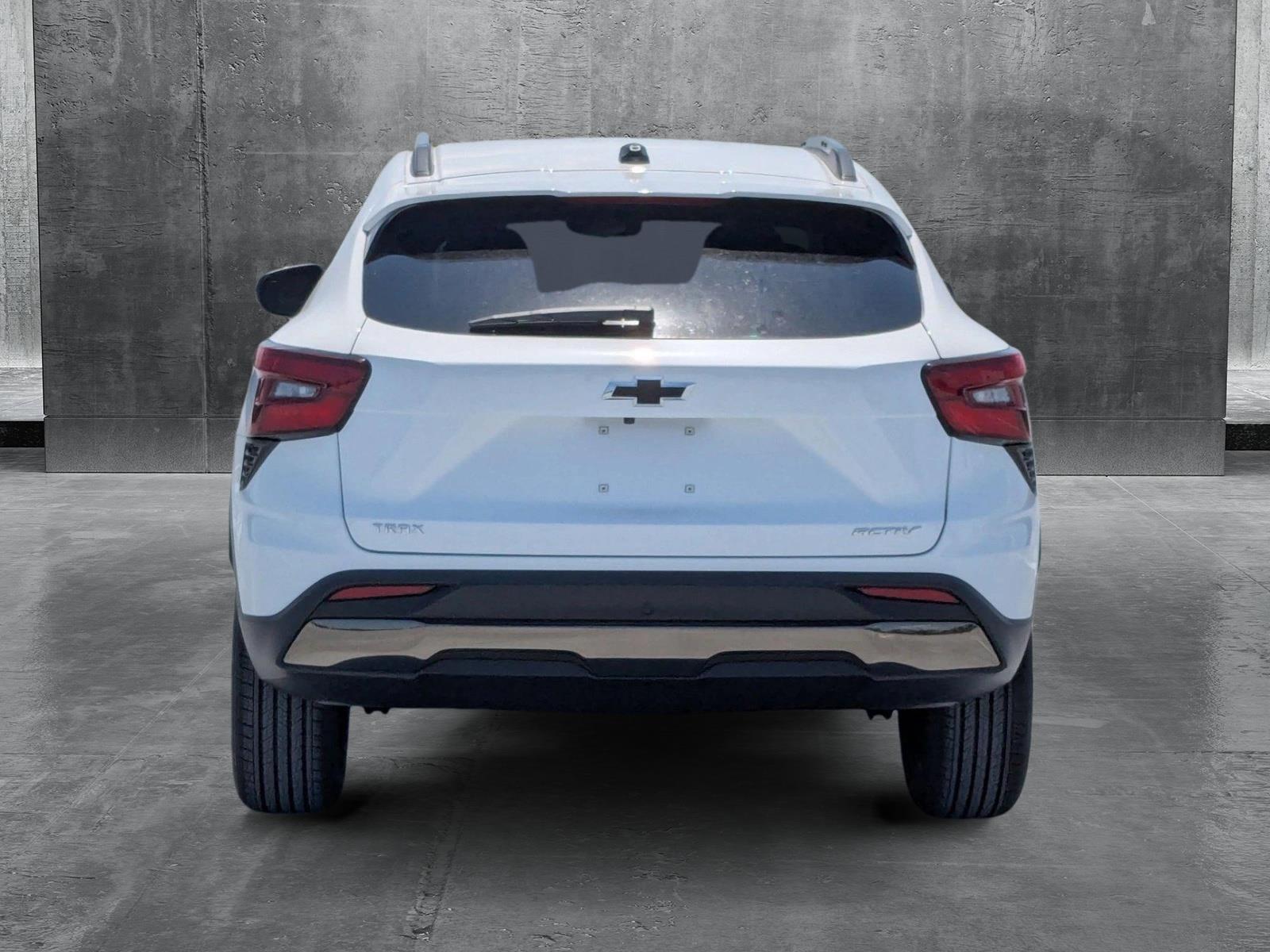2025 Chevrolet Trax Vehicle Photo in PEMBROKE PINES, FL 33024-6534