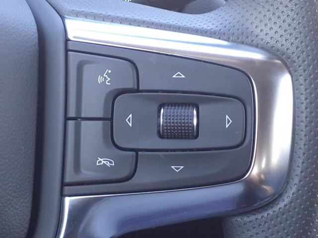 2025 Chevrolet Blazer Vehicle Photo in Denton, TX 76205