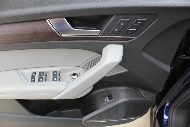 2022 Audi Q5 Vehicle Photo in HOUSTON, TX 77090