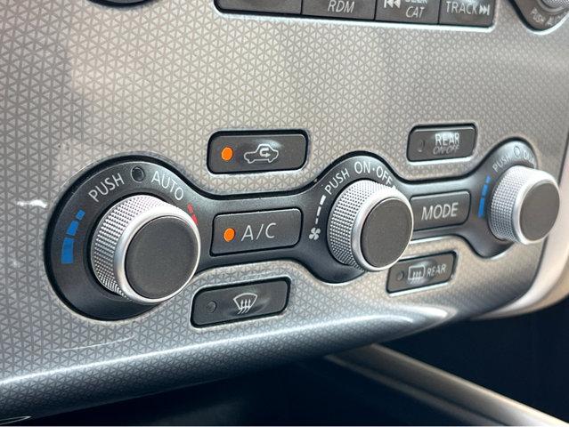 2017 Nissan Pathfinder Vehicle Photo in Savannah, GA 31419