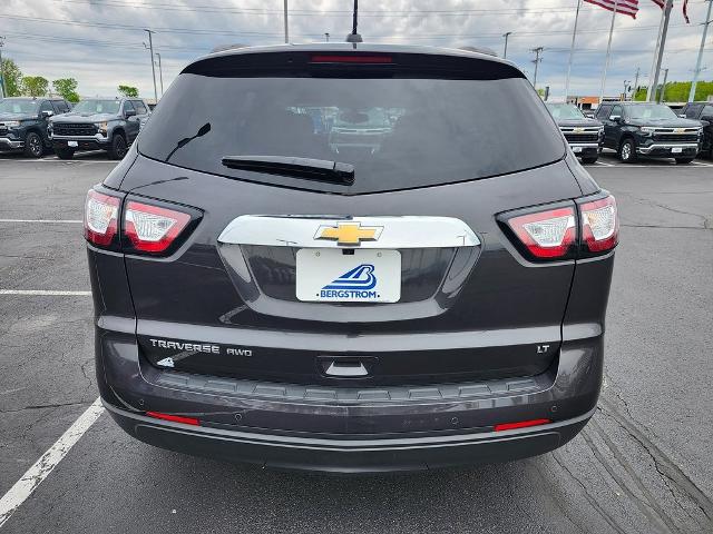 2017 Chevrolet Traverse Vehicle Photo in GREEN BAY, WI 54304-5303