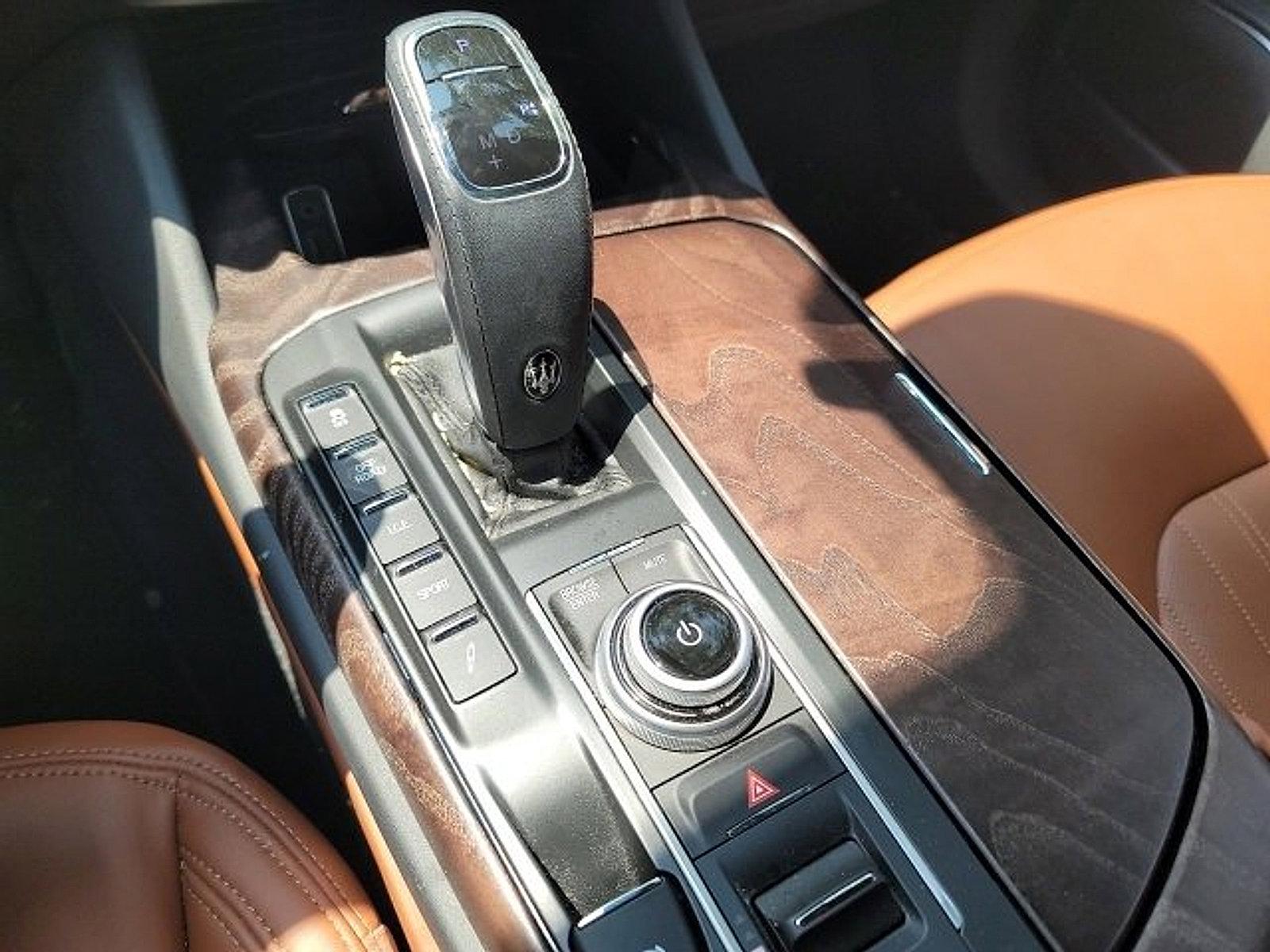 2021 Maserati Levante Vehicle Photo in Willow Grove, PA 19090