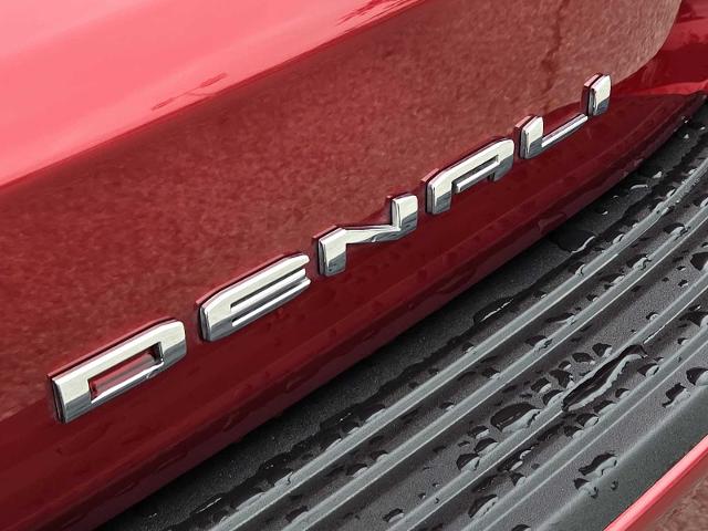 2022 GMC Yukon Vehicle Photo in DENTON, TX 76210-9321