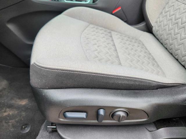 2022 Chevrolet Equinox Vehicle Photo in DENTON, TX 76210-9321