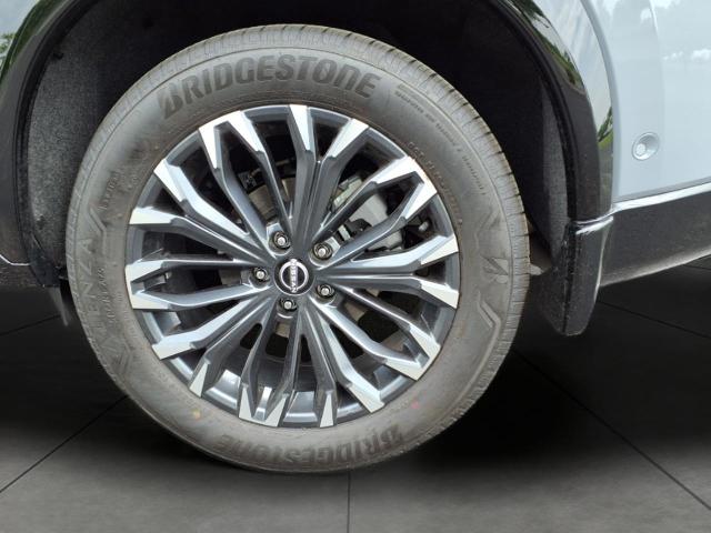 2024 Nissan Rogue Vehicle Photo in Oshkosh, WI 54904