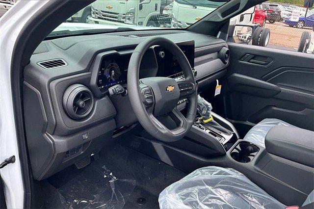 2025 Chevrolet Colorado Vehicle Photo in TOPEKA, KS 66609-0000