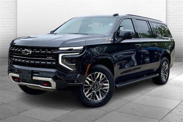 2025 Chevrolet Suburban Vehicle Photo in KANSAS CITY, MO 64114-4502
