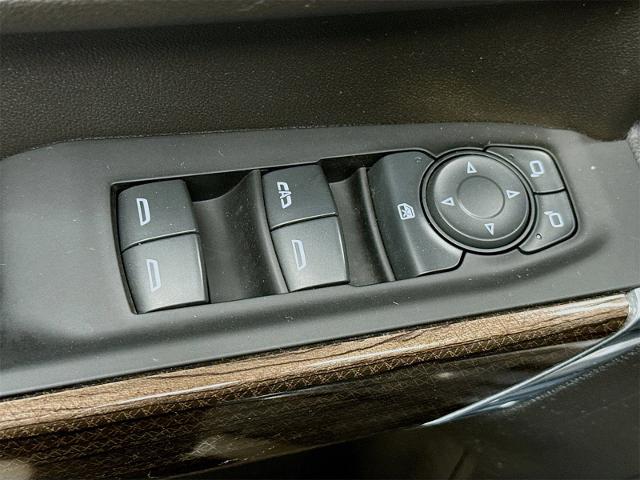 2021 Chevrolet Silverado 1500 Vehicle Photo in EVERETT, WA 98203-5662