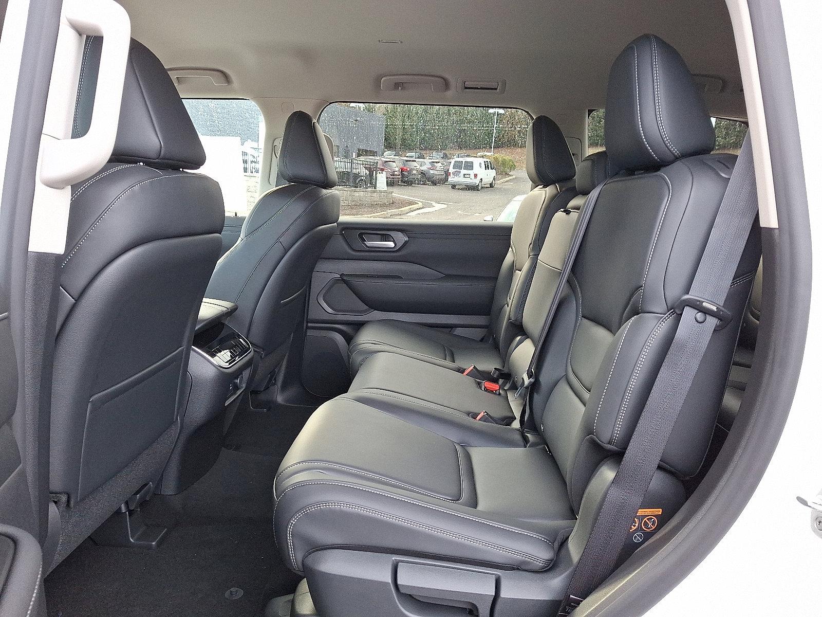 2025 Nissan Armada Vehicle Photo in Jenkintown, PA 19046