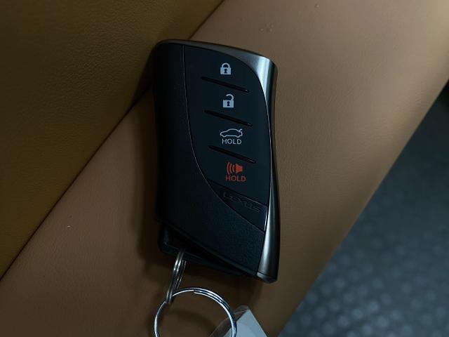 2025 Lexus ES 300h Vehicle Photo in Appleton, WI 54913